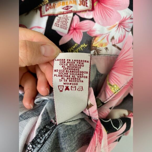 80s/ 90s Caribbean Joe Hawaiian Shirt with Coconut Buttons - Picture 10 of 10